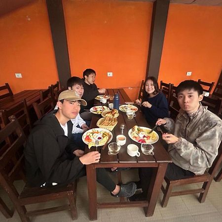 Hotel Chhimeki Kathmandu Buitenkant foto