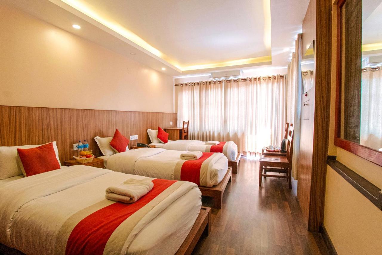 Hotel Chhimeki Kathmandu Buitenkant foto